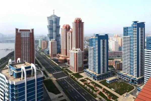 Dikira Bakal Liput Apa, Kim Jong Un Undang 200 Wartawan Asing untuk Pamer Jalan & Gedung Baru 9