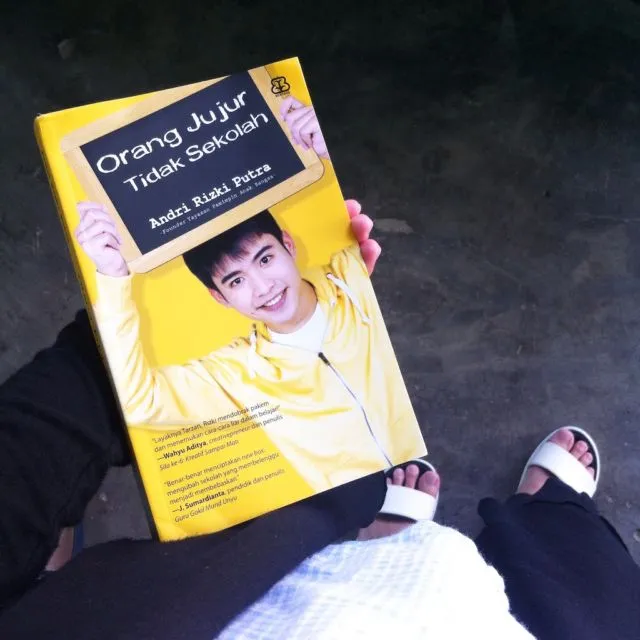 Harga Mahal untuk Sebuah Kejujuran, Siswi SMK Bunuh Diri Setelah Coba Ungkap Kecurangan UNBK 12