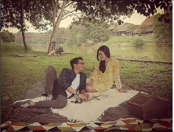 Lagu Duet Top Legendaris Indonesia yang Masih Bikin Galau, Nggak Kalah Dengan Duet Afgan-Raisa