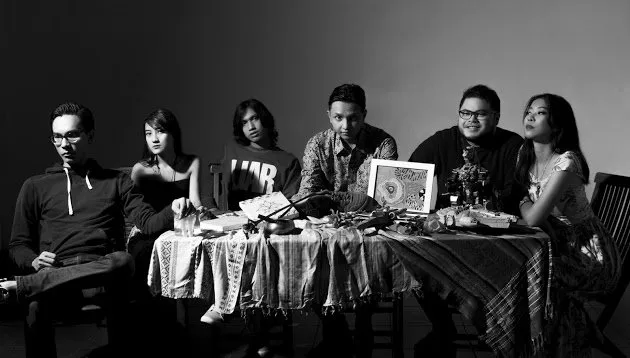 9 Lagu yang Pasti Buat Hatimu Tersayat-sayat dan Kegalauanmu Sampai di Level Paling Atas 17