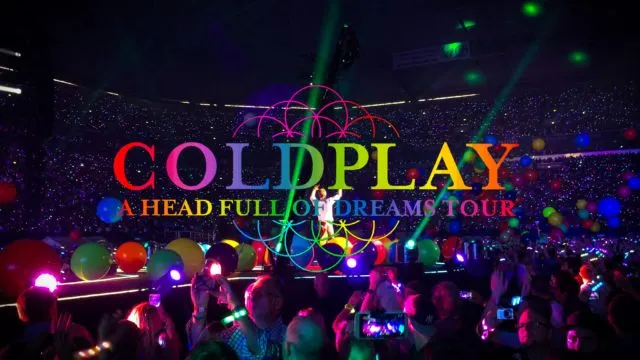17 Foto Girang Orang Indonesia yang Kesampaian Nonton Coldplay, Kita Cuma Bisa Iri dan Manyun 19