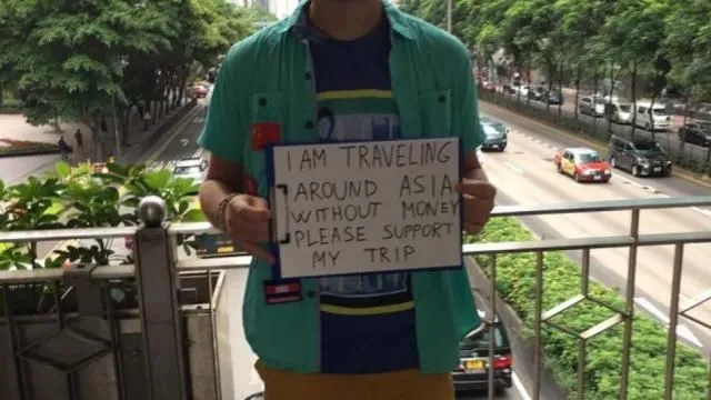 Lagi Jadi Tren, Bule-bule Mengemis di Asia Tenggara. Ngemis Biar Bisa Biayain Liburan Mereka! 7
