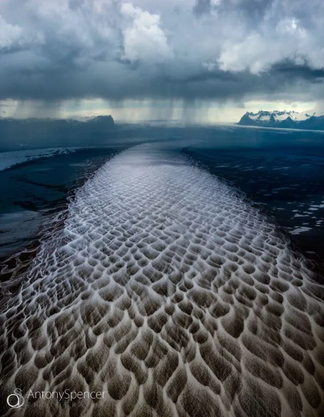 15 Foto Destinasi Aneh dan Ajaib di Muka Bumi. Kok Ada ya Tempat Menakjubkan Seperti Ini? 21