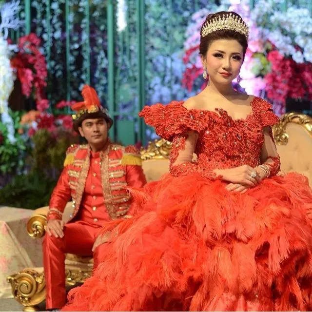 Diakui Oleh Daily Mail, Gaun Pengantin Rancangan Indonesia ini Jadi Gaun Paling Popular di Instagram. Sebagus Apa Sih? 18