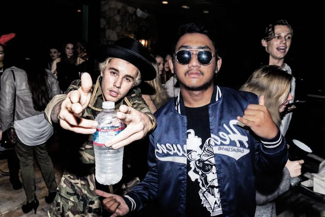 10 Foto Kreatif dari @faizsadad. Mainnya Sama Nicky Minaj, Gigi Hadid, Sampai Jennifer Lawrence! 13