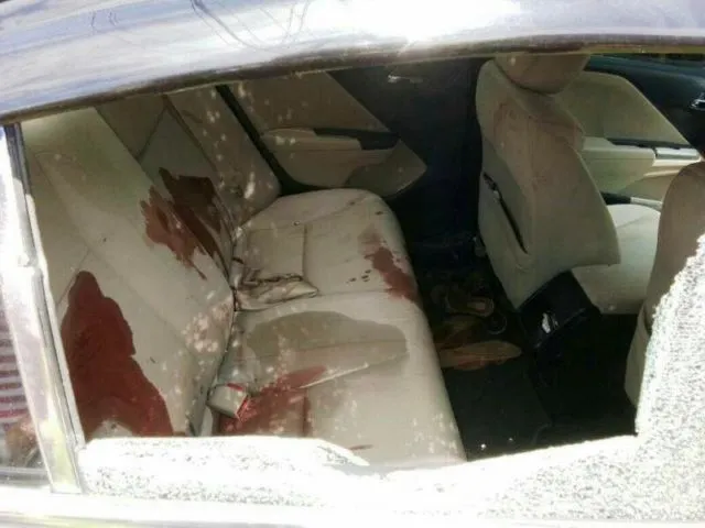 Lari Saat Razia, Mobil Keluarga Ini Dihujani Peluru. Meski Curiga, Apa Iya Polisi Harus Segitunya? 6
