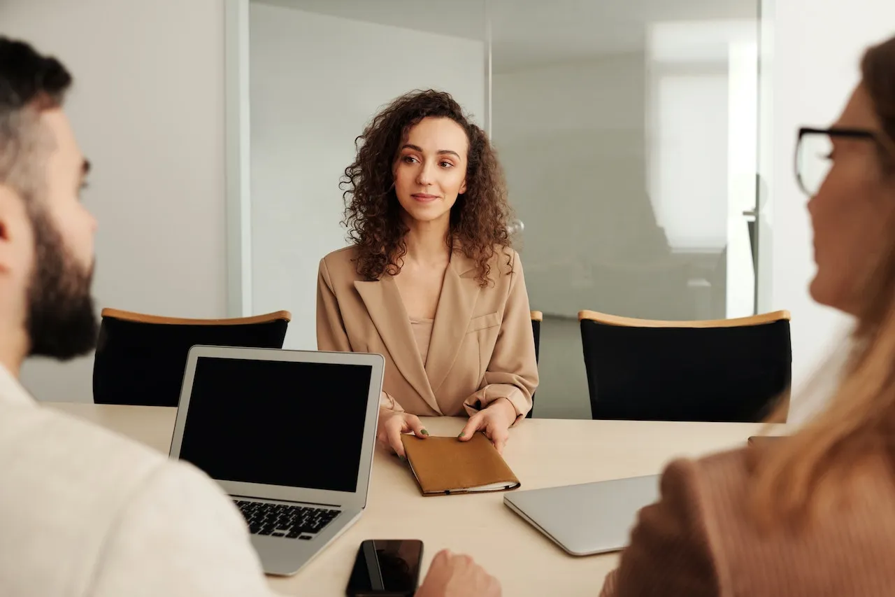 8 Pertanyaan Jebakan Saat Interview Kerja. Yuk, Pelajari Cara Jawabnya 9