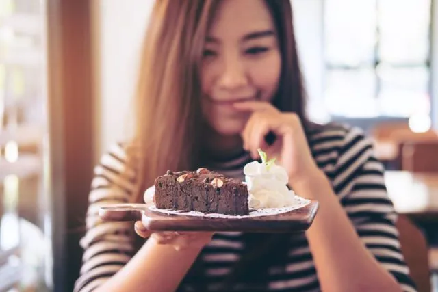 Buatmu yang Suka Sendiri Kemana-mana, 6 Hal Ini Sayang Buat Ditolak Begitu Saja. Coba Aja! 9