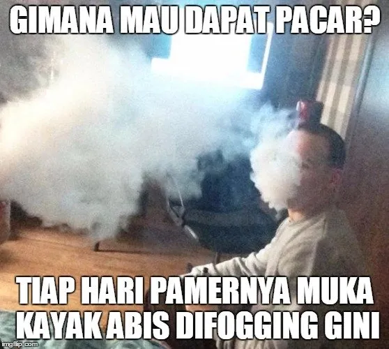 Kasih 13 Meme Ini Buat Temanmu yang Doyan Nge-Vape, Siapa Tahu Bisa Jadi Introspeksi 20