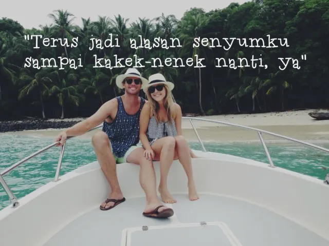 13+ Foto Bareng Pacar dengan Caption yang Keren 27
