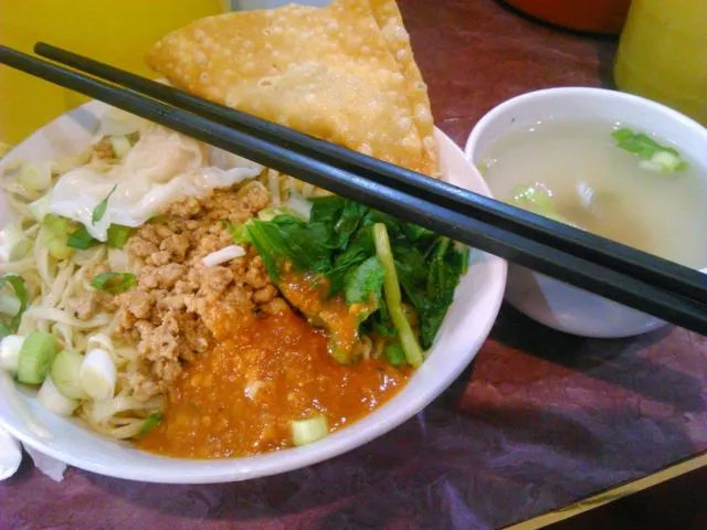 9+ Mie Ayam di Semarang yang Jadi Favorit Warga Lokal 19