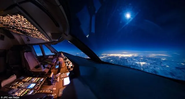 Begini Pemandangan Langit yang Dilihat Oleh Para Pilot. Bikin Merinding dan Sangat Menakjubkan! 19