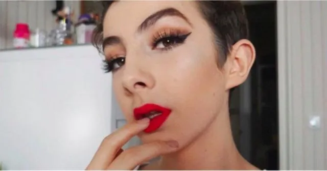 Lagi Tren Tutorial Makeup, Bocah-bocah Lelaki Ini Pro Banget Soal Makeup. Lebih Jago dari Cewek! 4