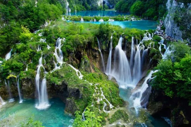 17 Foto Menakjubkan dari Seluruh Dunia yang Terlihat Seperti dari Planet Lain. Keren Banget Sih Ini! 33