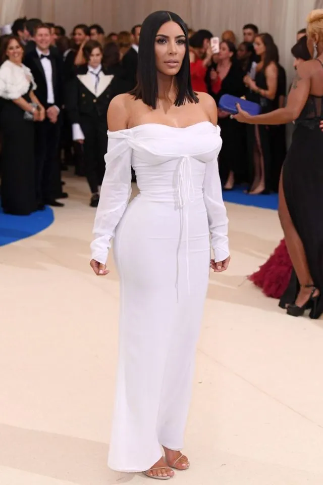 15 Fashion Unik Met Gala 2017. Mana Nih Artis Hollywood yang Paling Nyentrik? 23