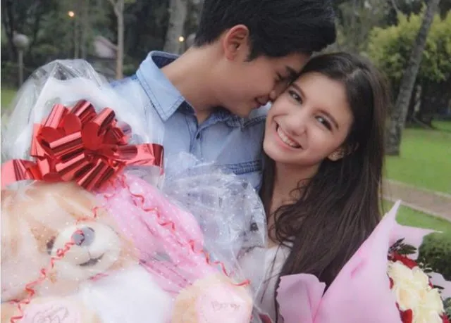 Heboh, ABG Ini Ngucapin 'Anniversary' ke Cowoknya Pas 7 Hari Jadian, Lah, Anniversary ‘Kan Artinya... 6