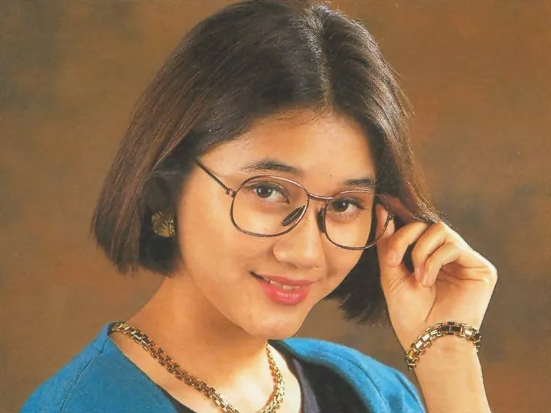Untuk Ukuran Cewek Zaman Sekarang, 6 Artis Lawas Ini Tetap Sedap Dipandang. Cantiknya Absolut!