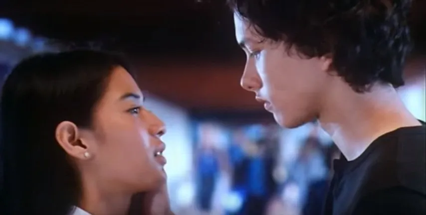 Buat Anak Zaman Sekarang Sih Biasa Aja, Namun Bagi Anak Zaman Dulu 5 Film Ini Adalah Film Dewasa! 8