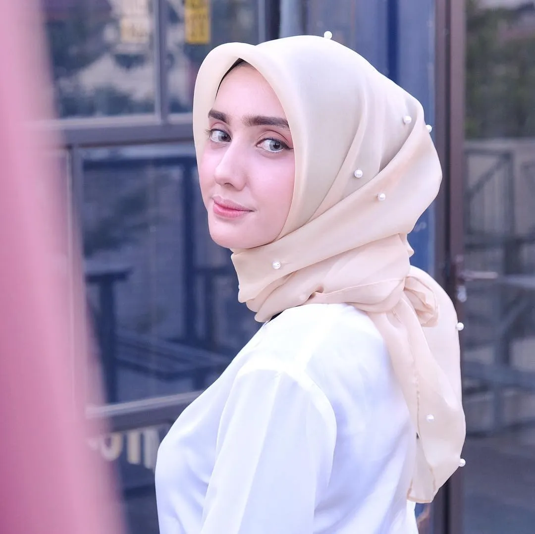 9+ Foto Cewek Aceh yang Cantiknya Paripurna. Cowok Manapun Pasti Meleleh Lihatnya! 15