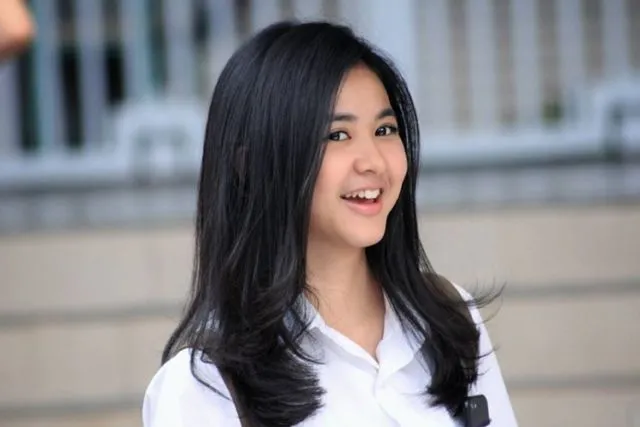 Artis-artis Cantik FTV Ini Pasti Bikin Kamu Betah Seharian Nonton TV di Rumah, Setuju? 7