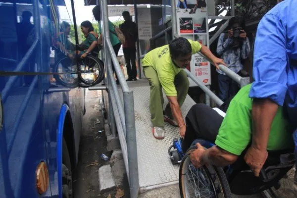 11 Fasilitas Difabel yang Masih Jarang Banget Ada di Indonesia. Harus Segera Diperbanyak! 14