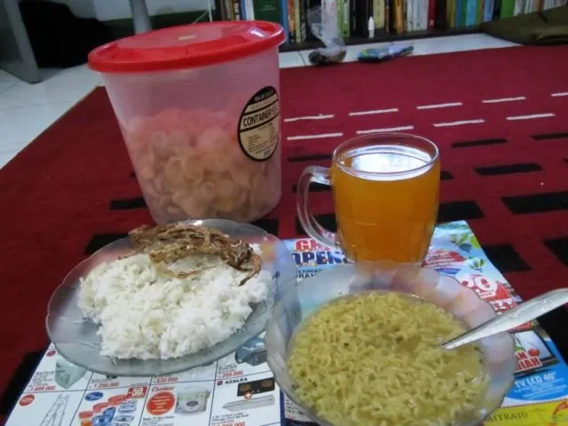 Ayah, Ibu. Nanti Aku Pasti Pulang Meski Entah Kapan. Doakan Kami Kuat Bertahan di Perantauan 6