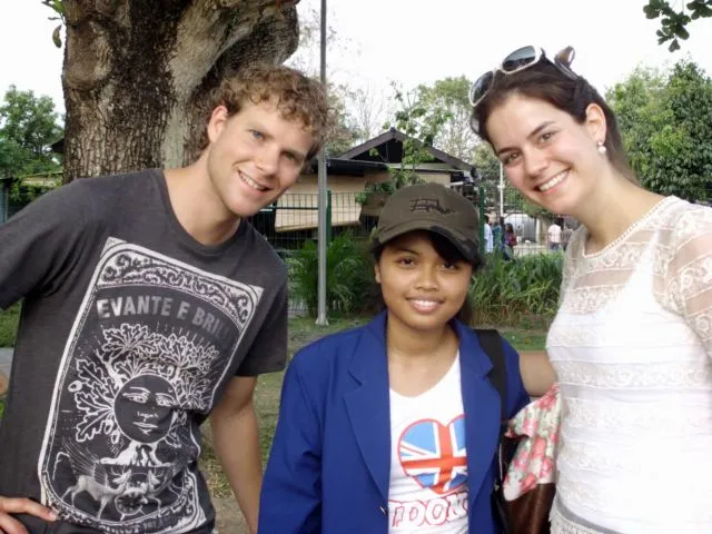 Jangan Gegabah Mengajak Bule Foto Bareng, Belum Tentu Mereka Beneran Senang, Kamu Perlu Lebih Peka 6