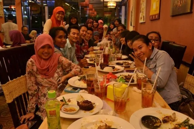 7 Perjuangan Ini Khatam Dilakukan Anak Kost Saat Bulan Puasa. Demi Menu Berbuka yang Enak dan Hemat 11