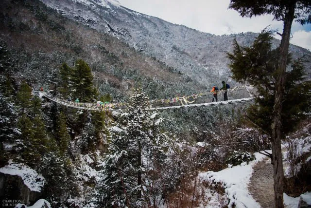 Luar Biasa, Pasangan Ini Menikah di Gunung Everest. Kalau Sudah Cinta, Menaklukkan Gunung pun Bisa! 15