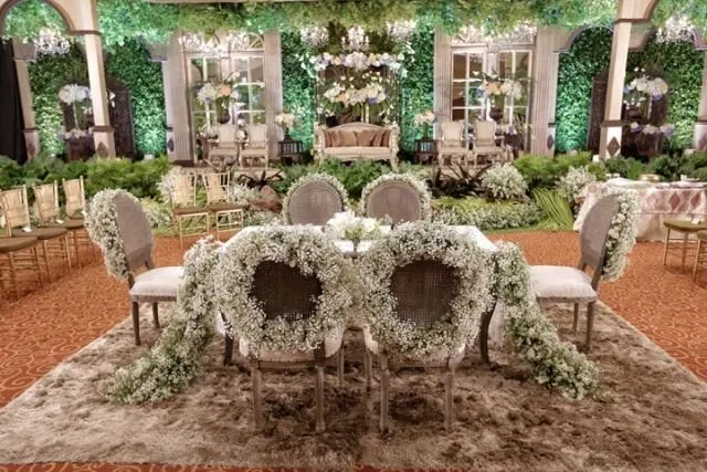 10 Dekorasi Garden Party di Dalam Ruangan. Nggak Ada Lagi Istilah Takut Kehujanan 47