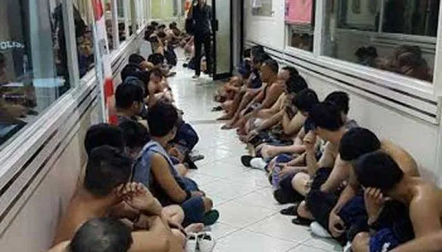 Pesta Homoseks di Jakarta, ‘The Wild One’, Ternyata Cuma Dikenakan Tarif 185 Ribu! Pantas Aja Ramai :( 8