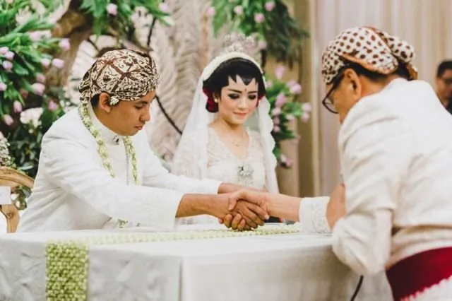 Ini yang Seorang Ibu Rasakan Saat Melepas Putrinya Menikah. Meski Tidak Disampaikan, Sebenarnya Ini Mengharukan 9