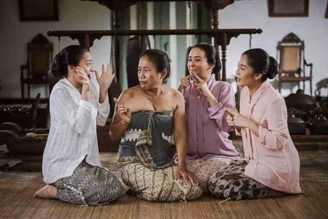 Review 'Kartini': Tidak Perlu Ngambek, Dian Sastro Bukan Segalanya di Film Ini Kok 5