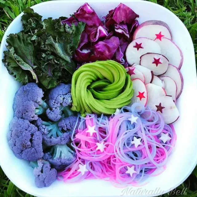 Makanan Kok Indah? Ya Mi Unicorn Ini Lho Cantik Banget Buat di Foto, Malah Sayang Buat Dimakan 29