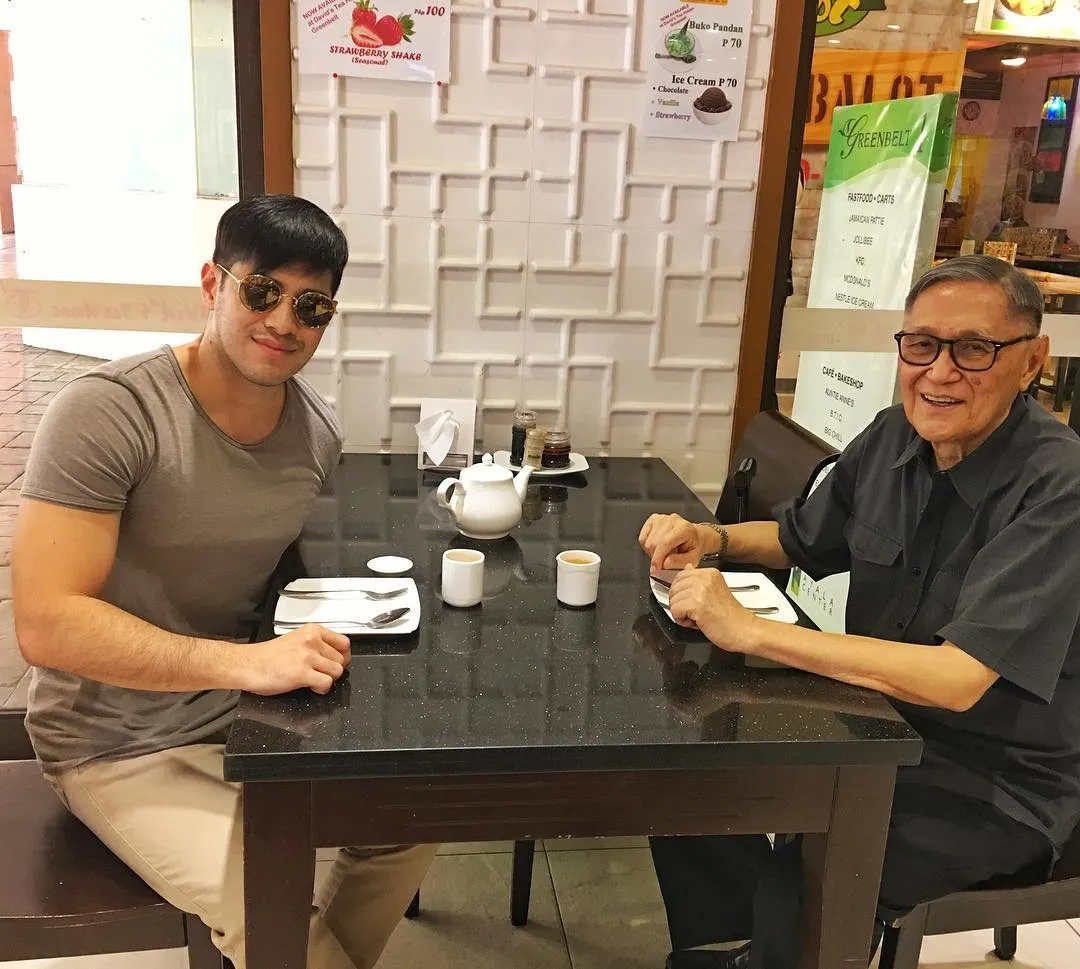 Mungkin Ini yang Bakal Dirasakan Oleh Jose Sarasola, Koki Ganteng yang Resmi Pacaran Dengan Miyabi 9