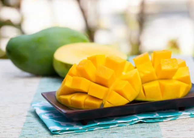 Hasil Penelitian Ini Gemparkan Dunia Medis: Buah Mangga Itu Ternyata Alat Kontrasepsi Alami 4
