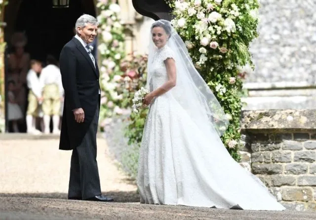 Resmi Sandang Status Istri, Pernikahan Pippa Middleton yang Sederhana Tetap Membuatmu Jatuh Hati 16