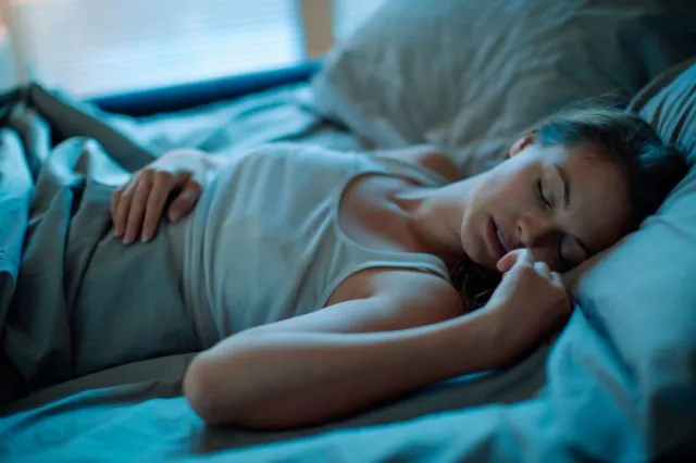 Biar Nggak Kayak Zombie, 8 Trik Ini Bikin Kamu Jadi Gampang Tidur dan Nggak Insomnia Lagi 9