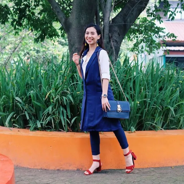 11 Gaya Berpakaian Buatmu Fresh Graduate yang Baru Pertama Kali Masuk Kerja 22