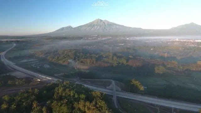 Deretan Foto Tol Salatiga yang Sangat Memanjakan Mata. Makin Sah Jadi Tol Terindah di Indonesia! 11