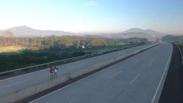 Deretan Foto Tol Salatiga yang Sangat Memanjakan Mata. Makin Sah Jadi Tol Terindah di Indonesia! 13