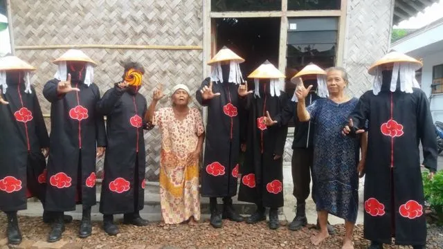Organisasi Akatsuki di Dunia Nyata Ini Bagi-Bagi Zakat Fitrah di Bulan Puasa, Naruto Aja Kalah 4