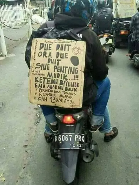 Curhatan Pemudik Galau yang Belum Bisa Bawa Menantu. Kocak Banget Sih Kata-kata Mereka! 19