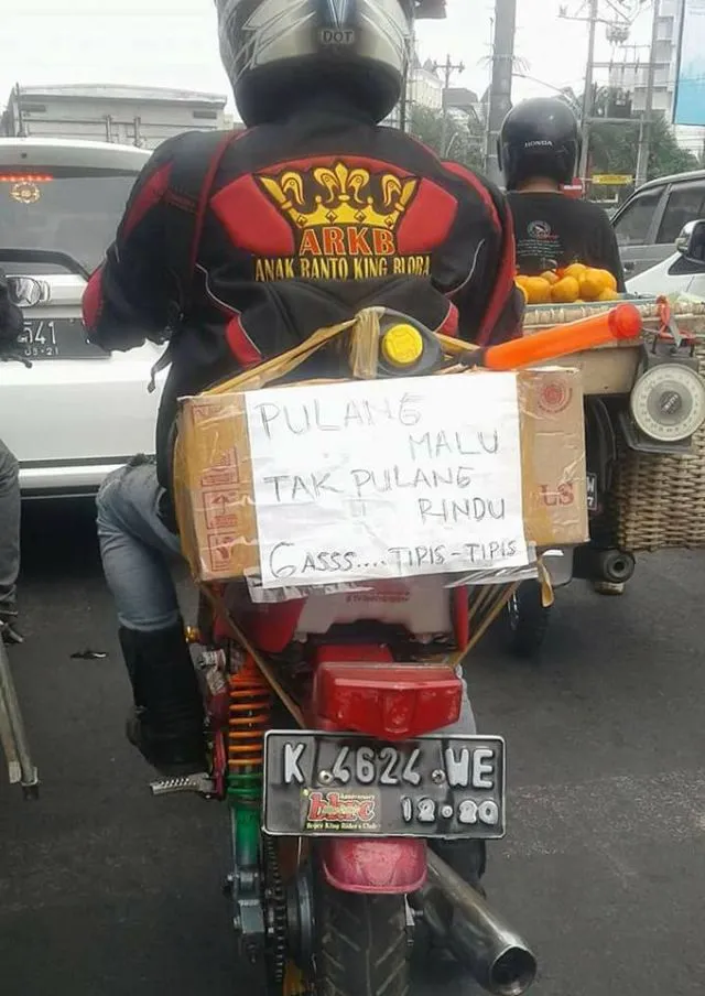 Curhatan Pemudik Galau yang Belum Bisa Bawa Menantu. Kocak Banget Sih Kata-kata Mereka! 16