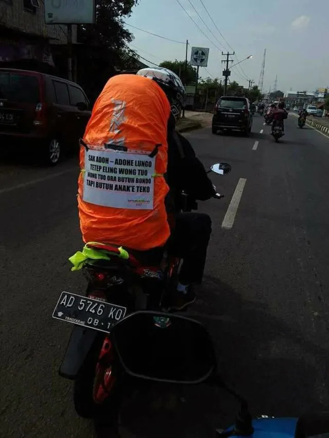 Curhatan Pemudik Galau yang Belum Bisa Bawa Menantu. Kocak Banget Sih Kata-kata Mereka! 11