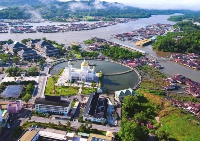 10 Fakta Tentang Negara Brunei yang Cukup Misterius. Pantesan Jarang Banget Ada Beritanya! 13