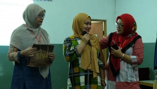 Tak Henti Berbagi, Elita Kerudung Makin Eksis di Bulan Ramadan Ini 2