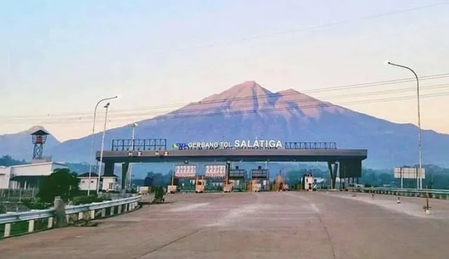 Deretan Foto Tol Salatiga yang Sangat Memanjakan Mata. Makin Sah Jadi Tol Terindah di Indonesia! 10