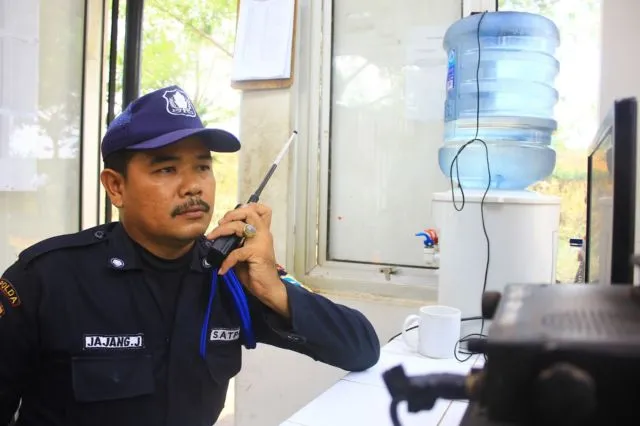 10 Profesi Ini Nggak Dapat Libur Saat Lebaran. Mudik Kampung Halaman Pun Tinggal Angan! 13