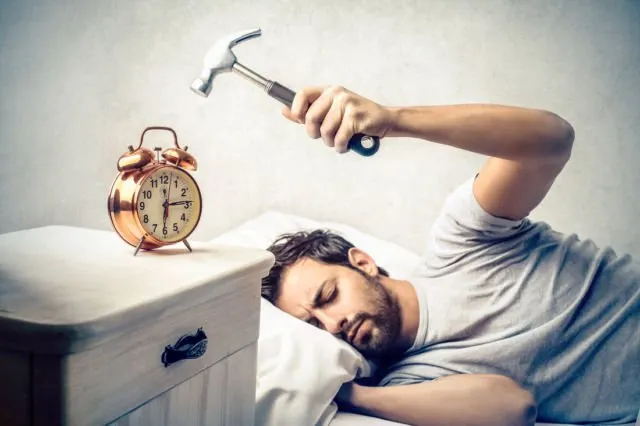 8 Alasan Ini Selalu Terlontar Darimu yang Mager Bangun Sahur. Pantesan dari Siang Ngeluh Melulu 12